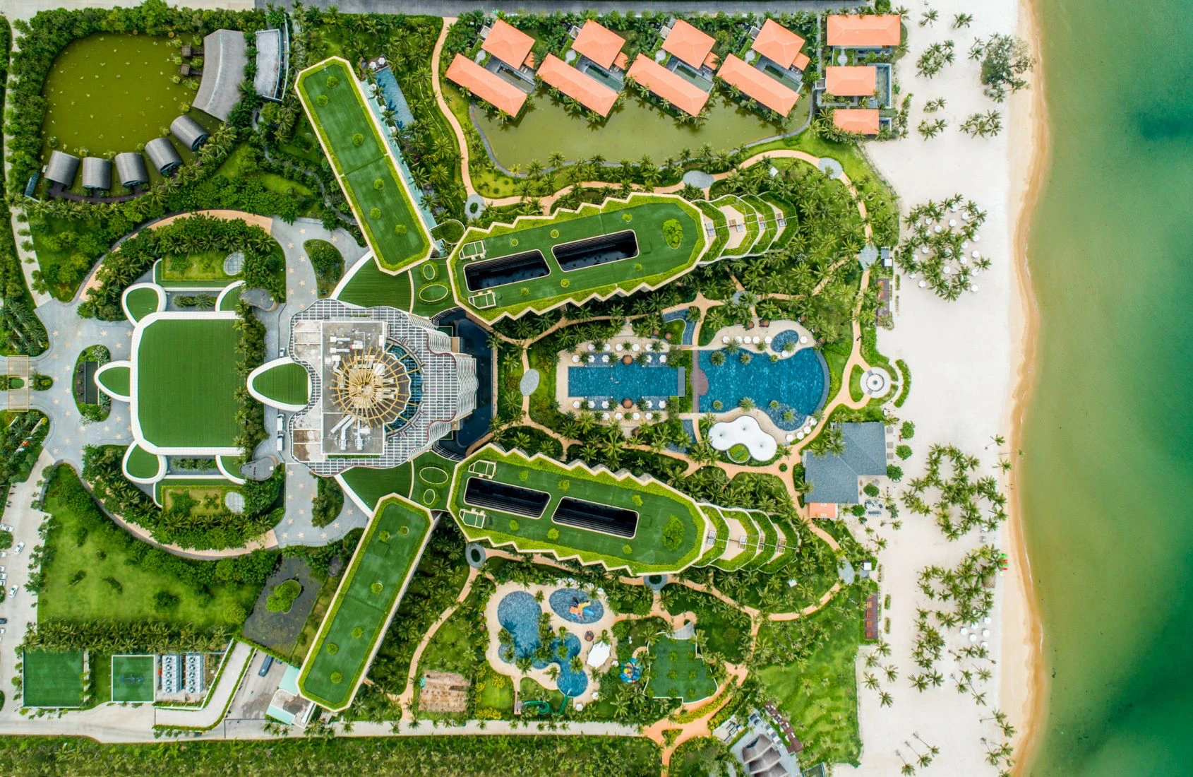 YOGA RETREAT & ASHTANGA YOGA WORKSHOP