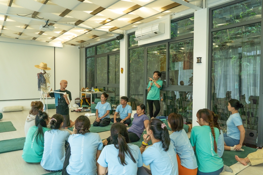 KHÓA ĐÀO TẠO HLV YIN YOGA & GIẢI PHẪU HỌC