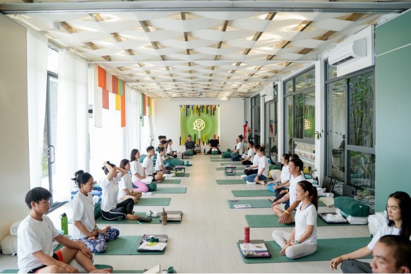 Khóa Đào Tạo HLV Yin Yoga & Năng Lượng - Môđun III