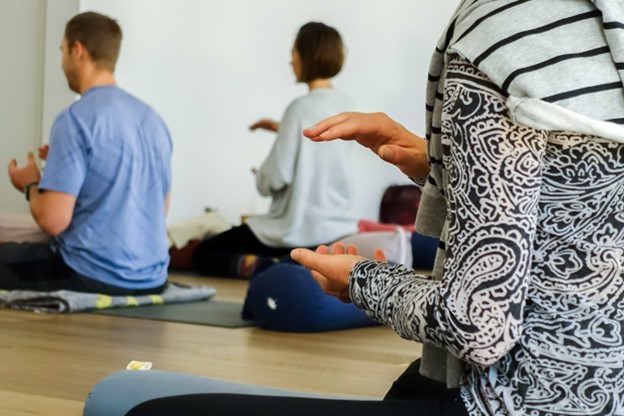 Khóa Đào Tạo HLV Yin Yoga & Năng Lượng - Môđun III